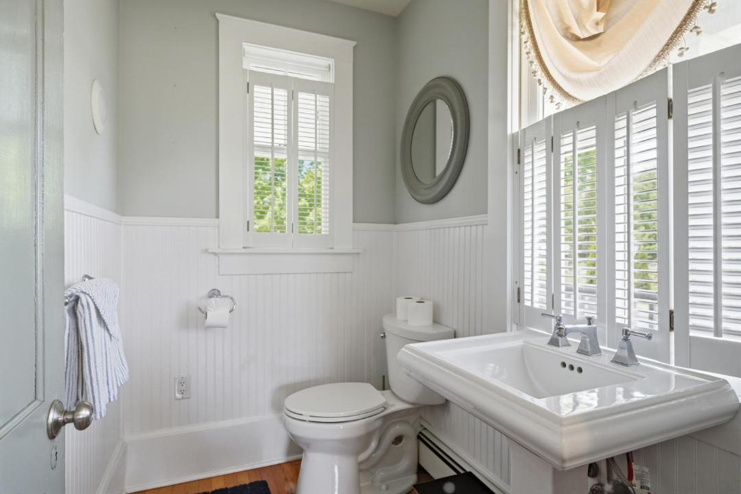 Photo of Bathroom in Clinton