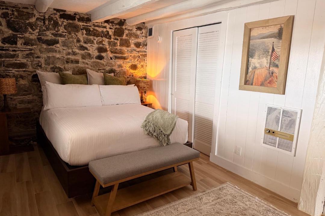 Photo of Bedroom in North Hero