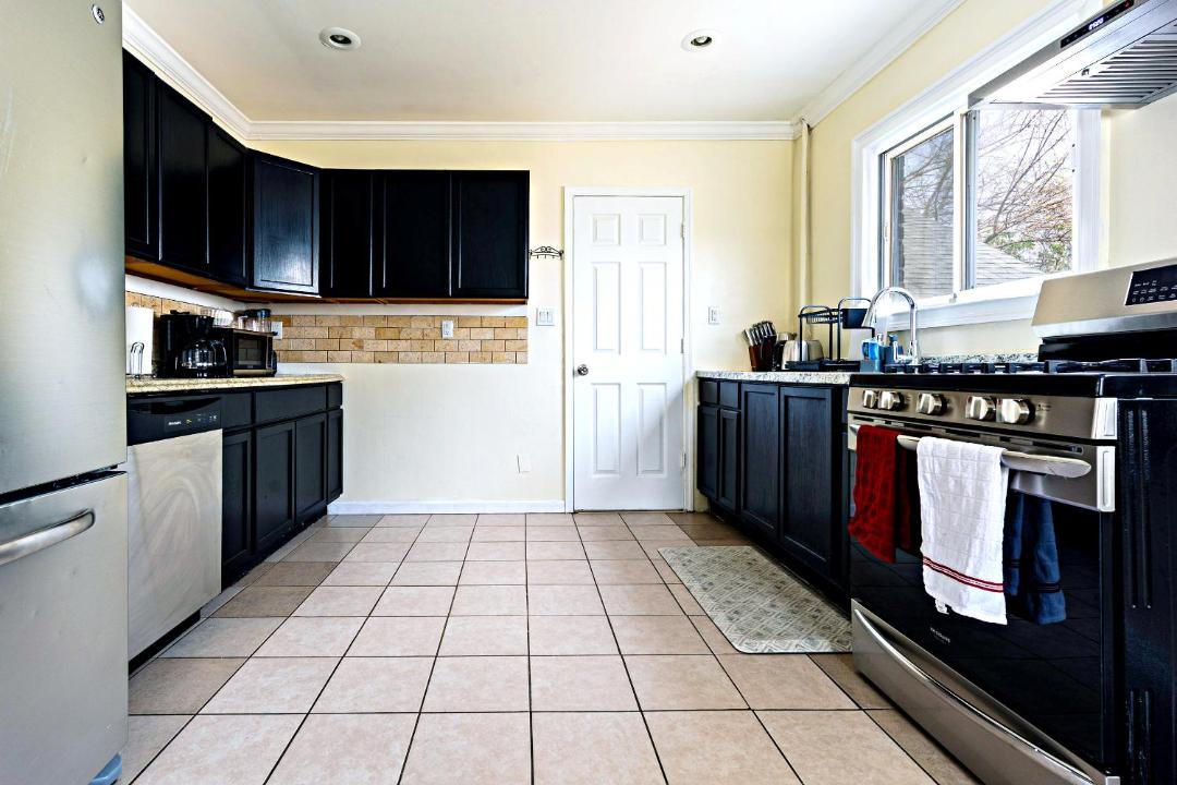 Photo of Kitchen in Valley Stream