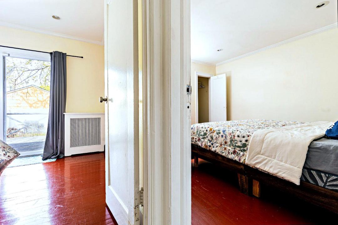 Photo of Bedroom in Valley Stream