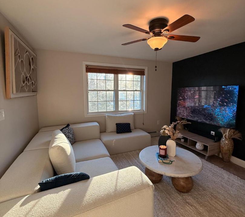 Photo of Livingroom in Methuen