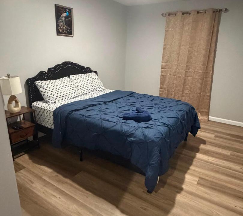 Photo of Bedroom in Newark
