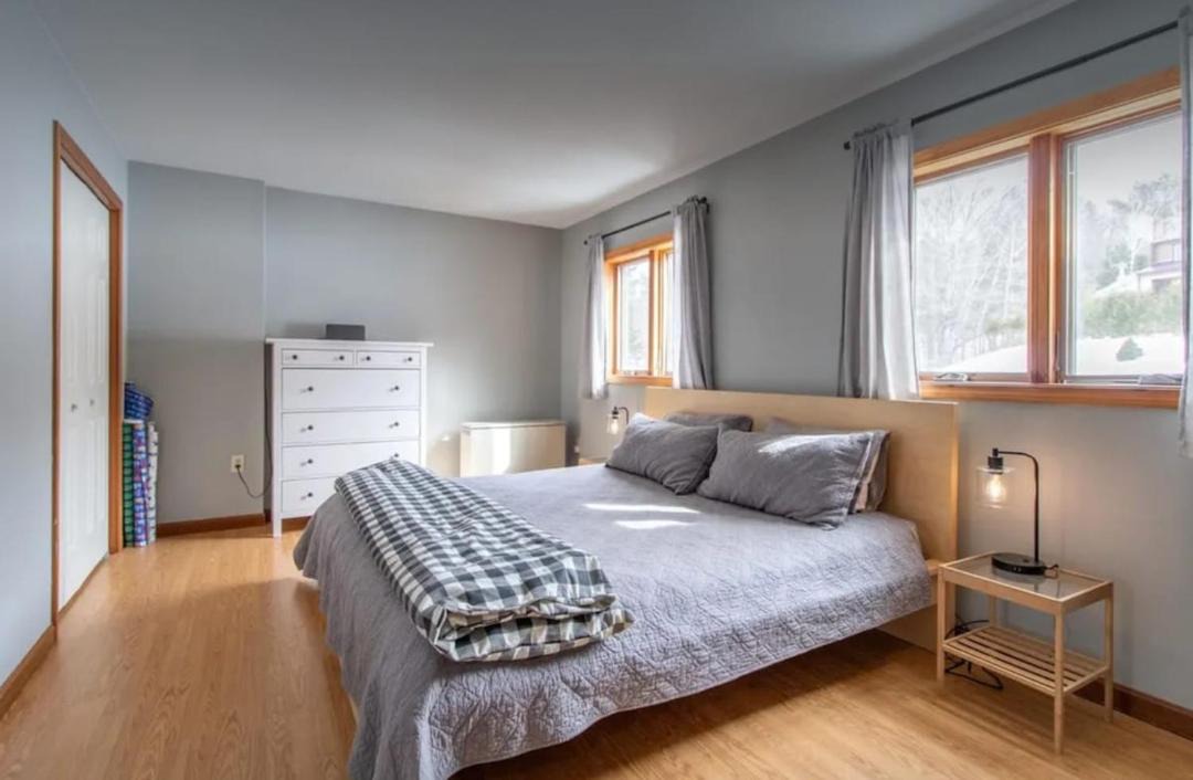 Photo of Bedroom in East Burke