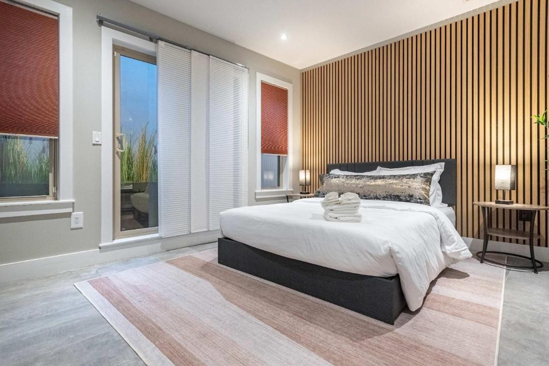 Photo of Bedroom in Queen Village