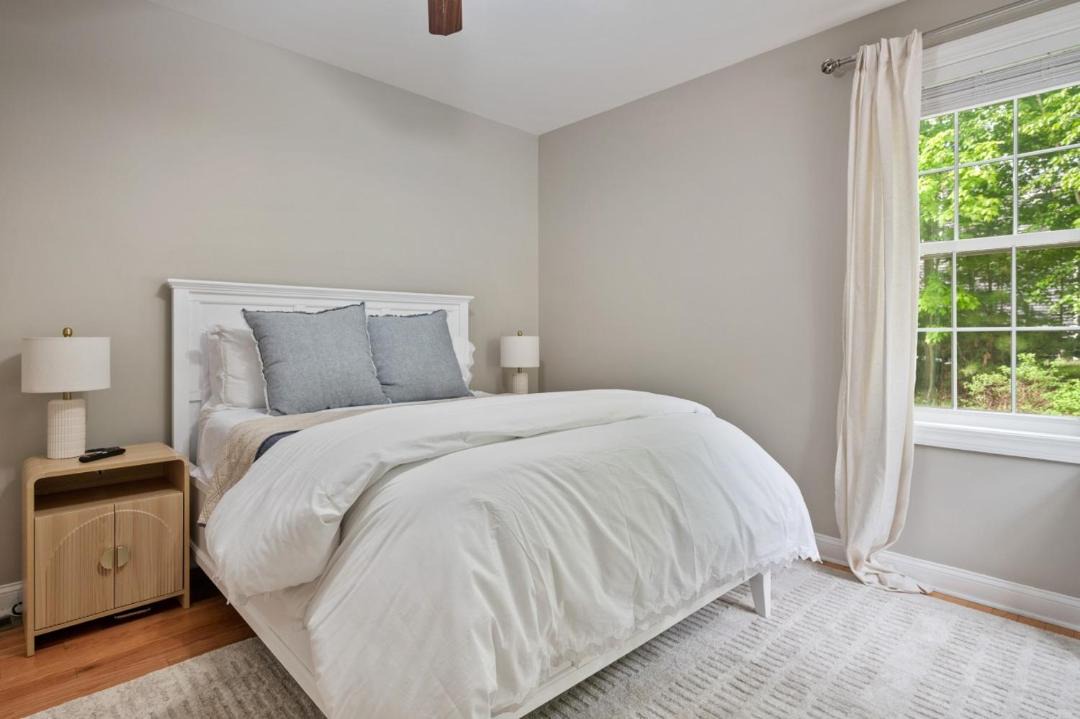 Photo of Bedroom in Saratoga Springs