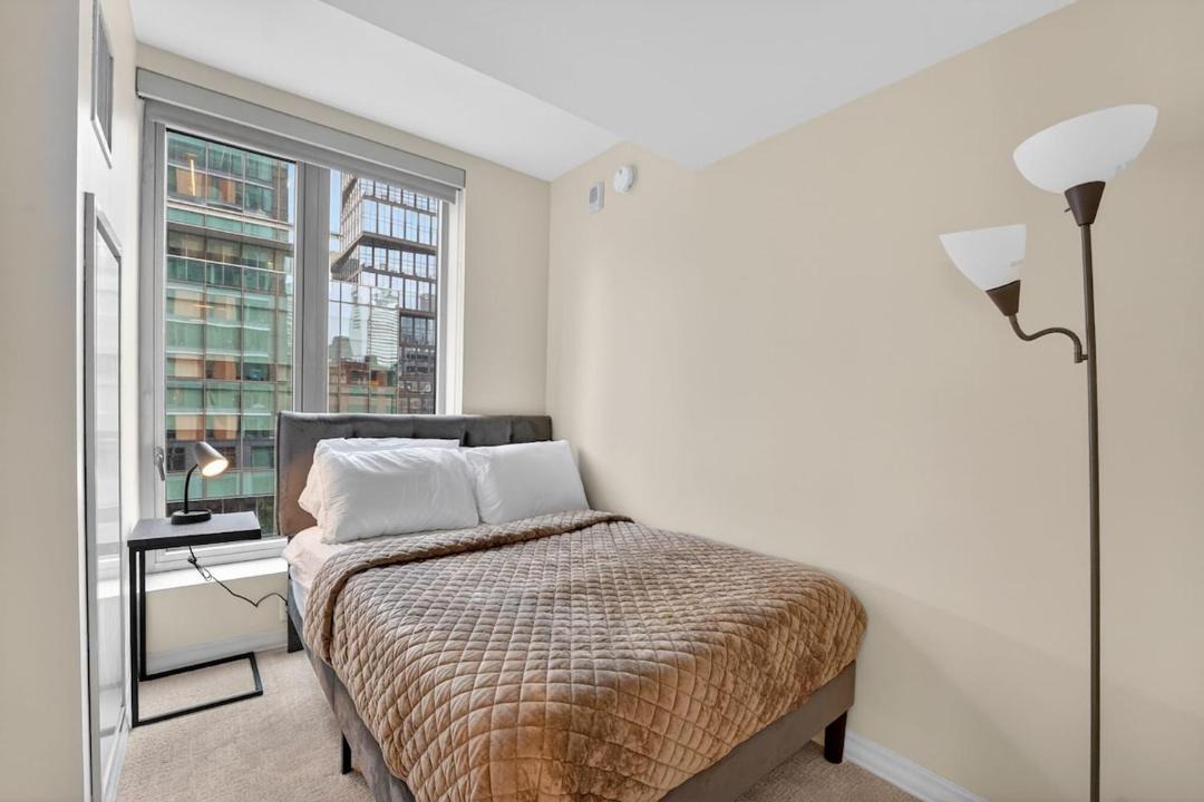 Photo of Bedroom in Fort Point