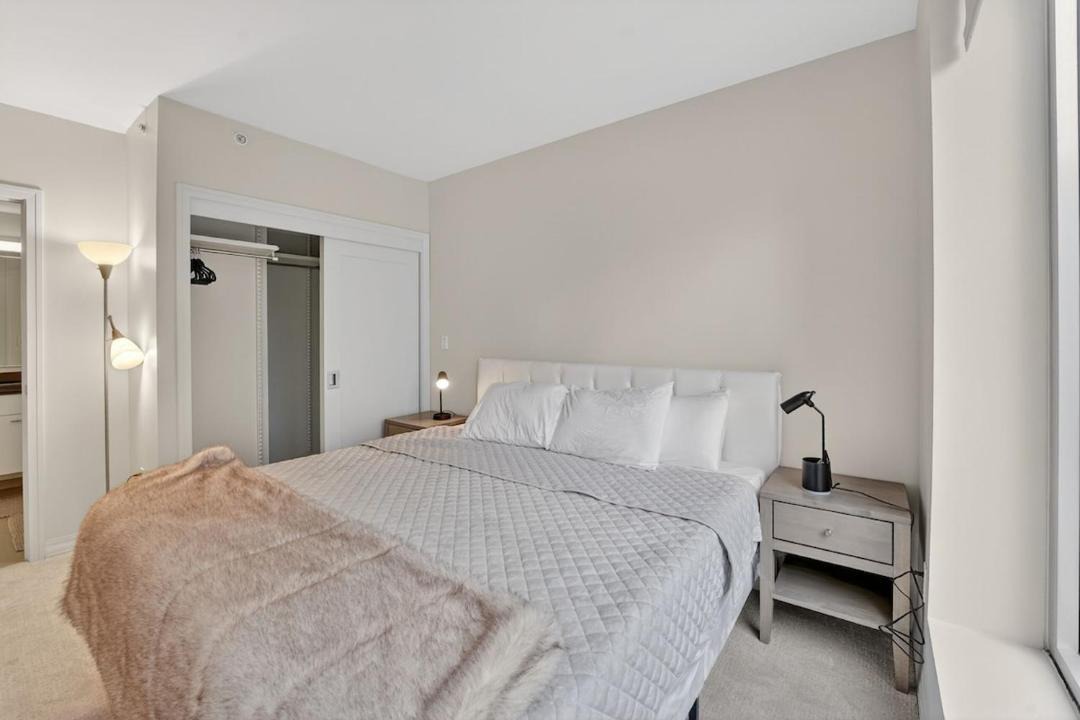 Photo of Bedroom in Fort Point