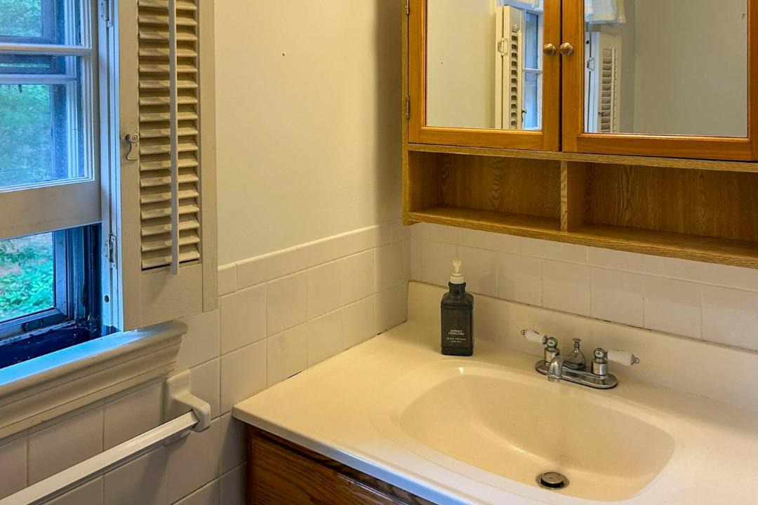 Photo of Bathroom in South Orleans