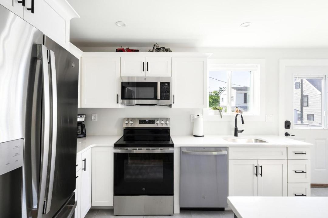 Photo of Kitchen in Weirs Beach