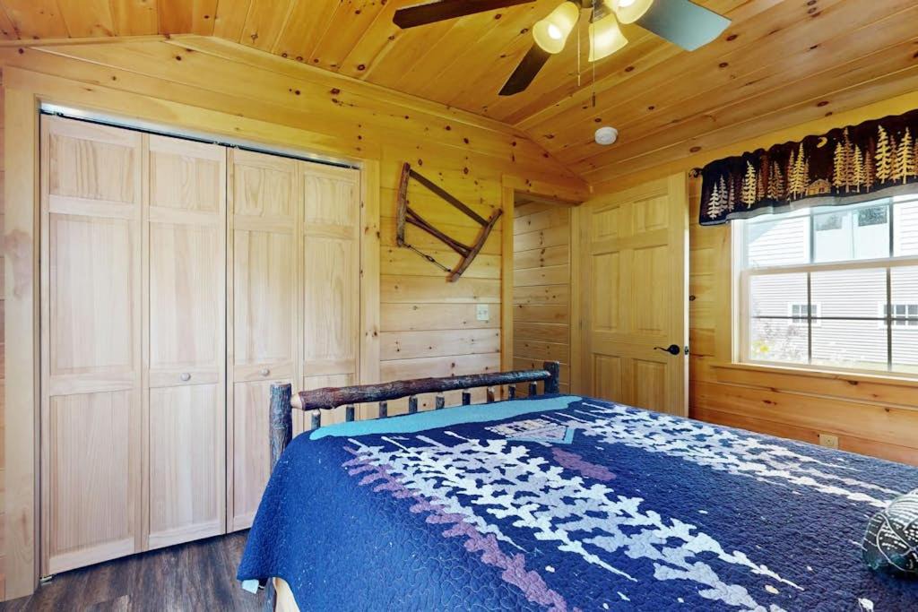 Photo of Bedroom in East Sullivan