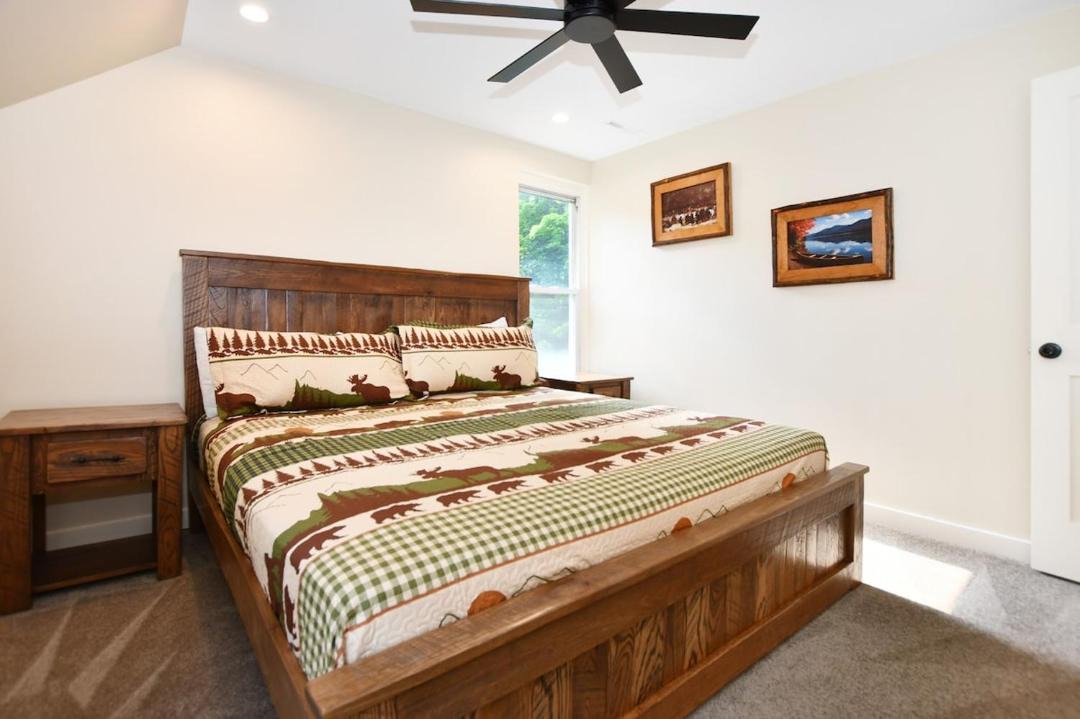 Photo of Bedroom in Lake Luzerne-Hadley