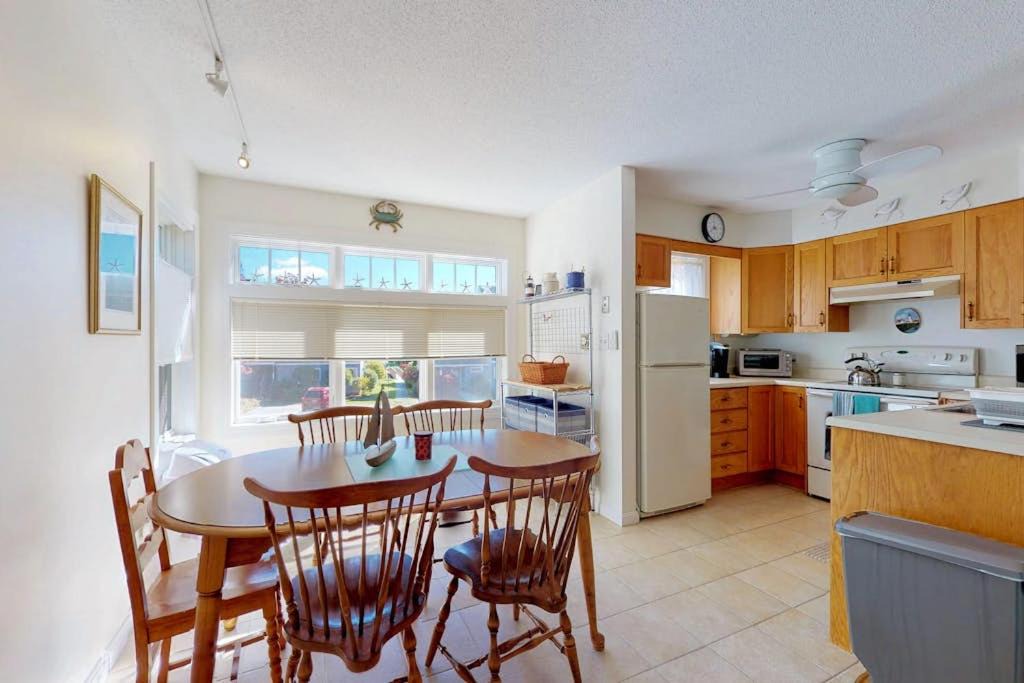 Photo of Kitchen in Ocean Park