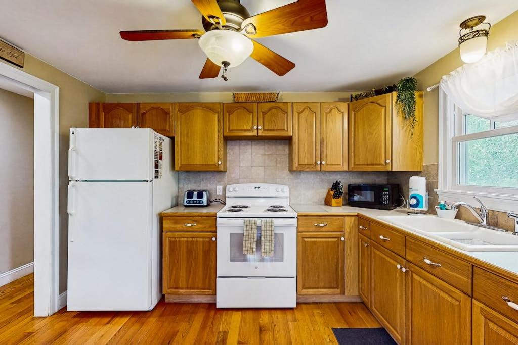 Photo of Kitchen in Oak Bluffs