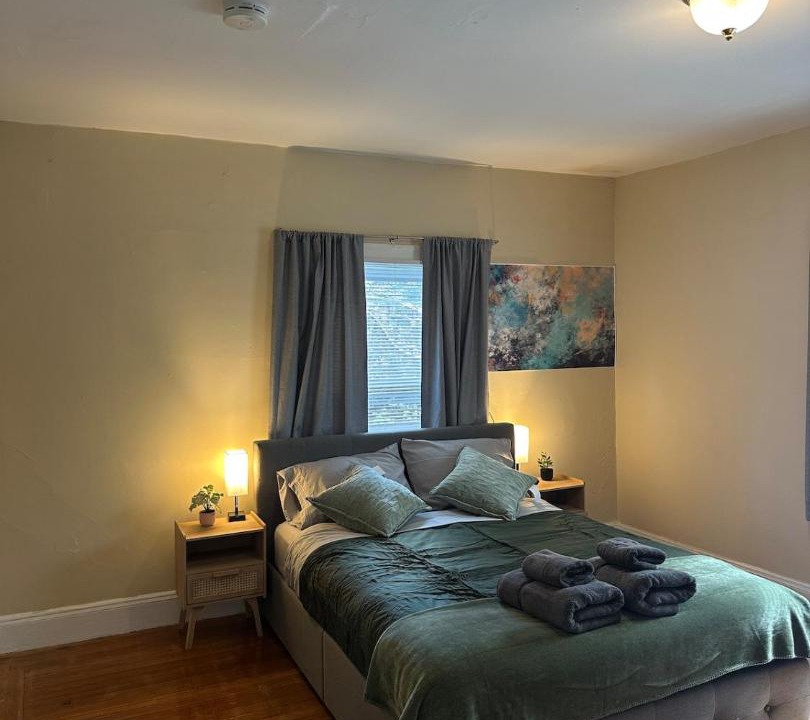 Photo of Bedroom in Cleveland Circle