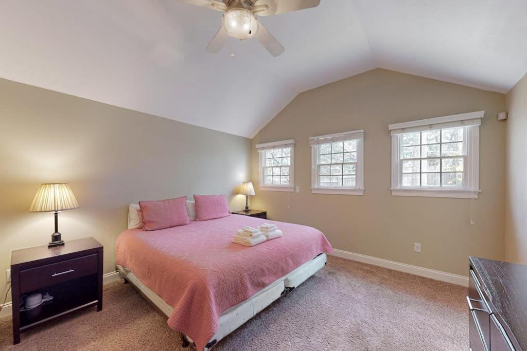 Photo of Bedroom in Cotuit