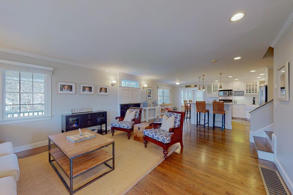 Photo of Others in Cotuit