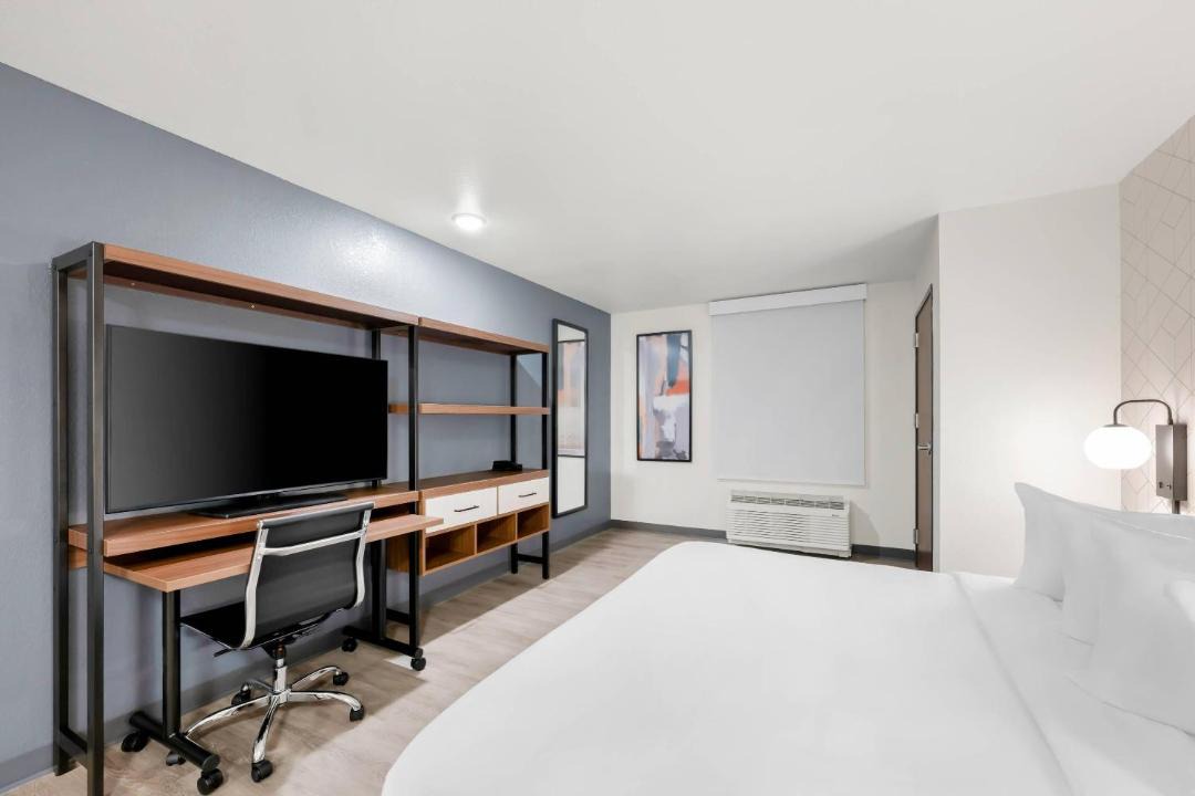 Photo of Bedroom in South Eliot