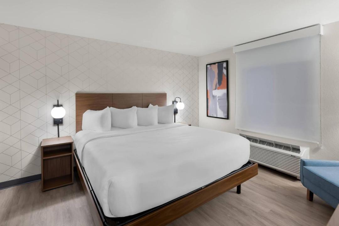 Photo of Bedroom in South Eliot