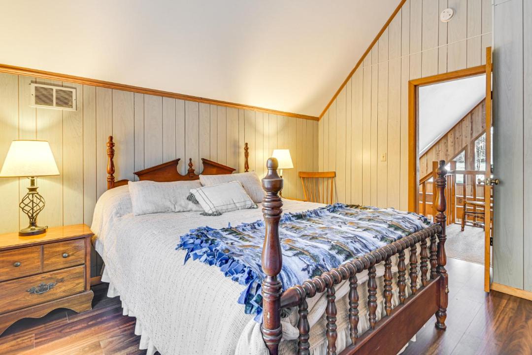 Photo of Bedroom in Greenwood