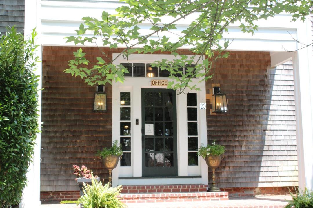Photo of Others in Edgartown