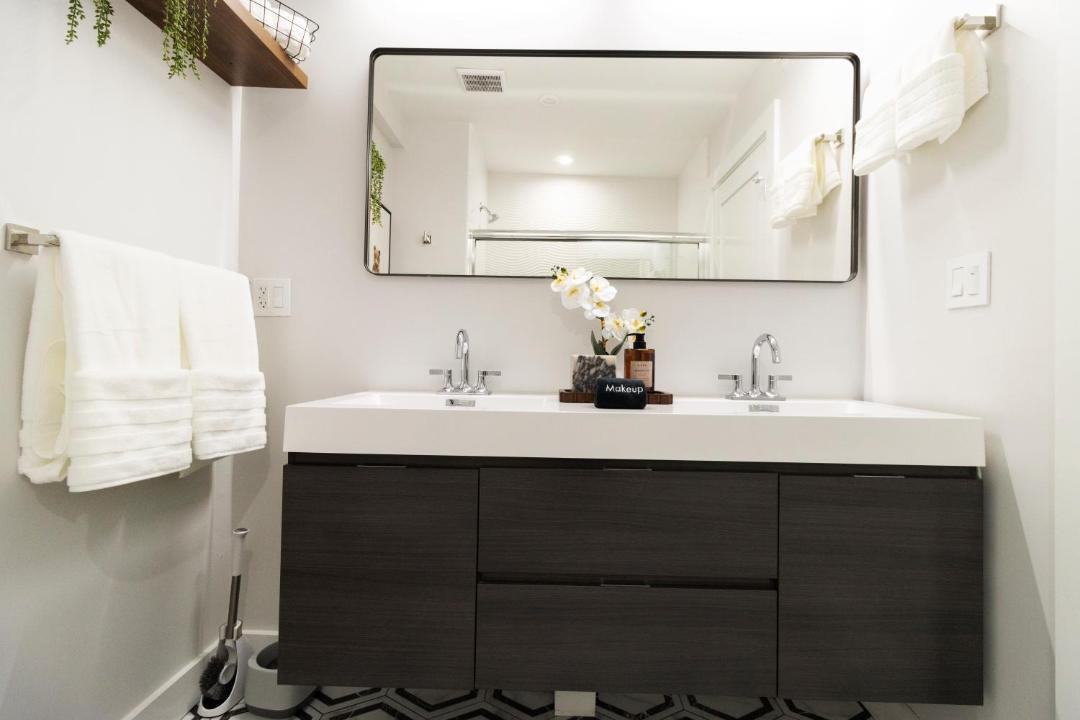 Photo of Bathroom in Ward Two