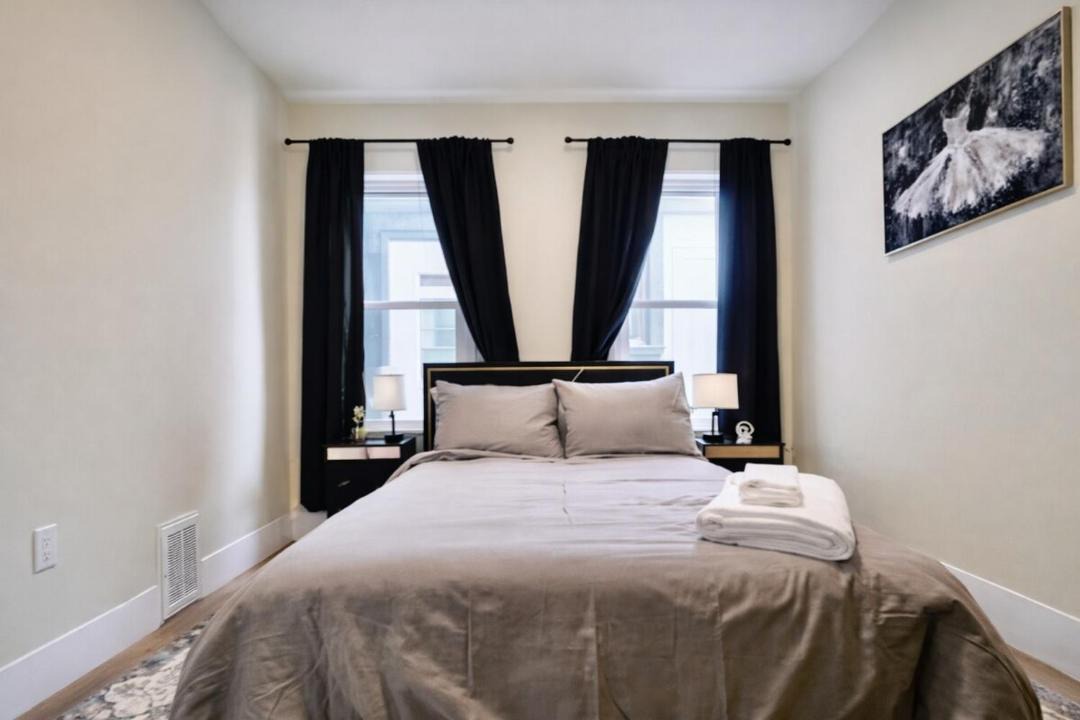 Photo of Bedroom in East Somerville