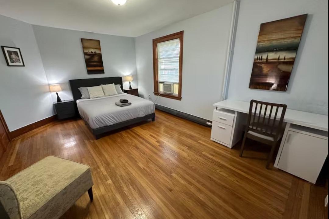 Photo of Bedroom in West Somerville