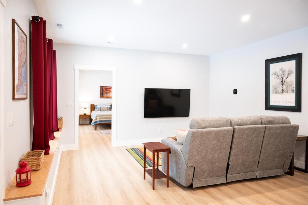Photo of Others in Bow