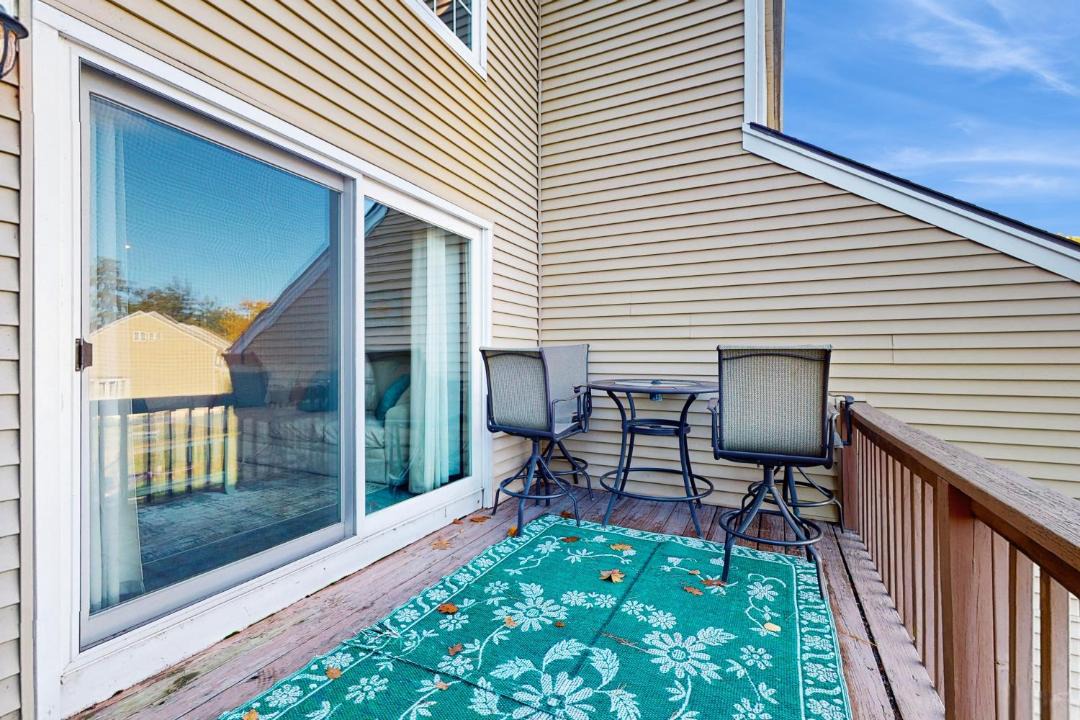 Photo of Patio Balcony in Center Ossipee