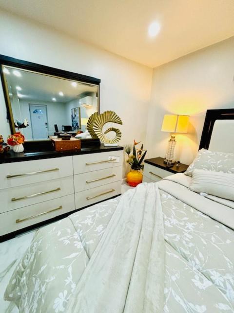 Photo of Bedroom in Floral Park