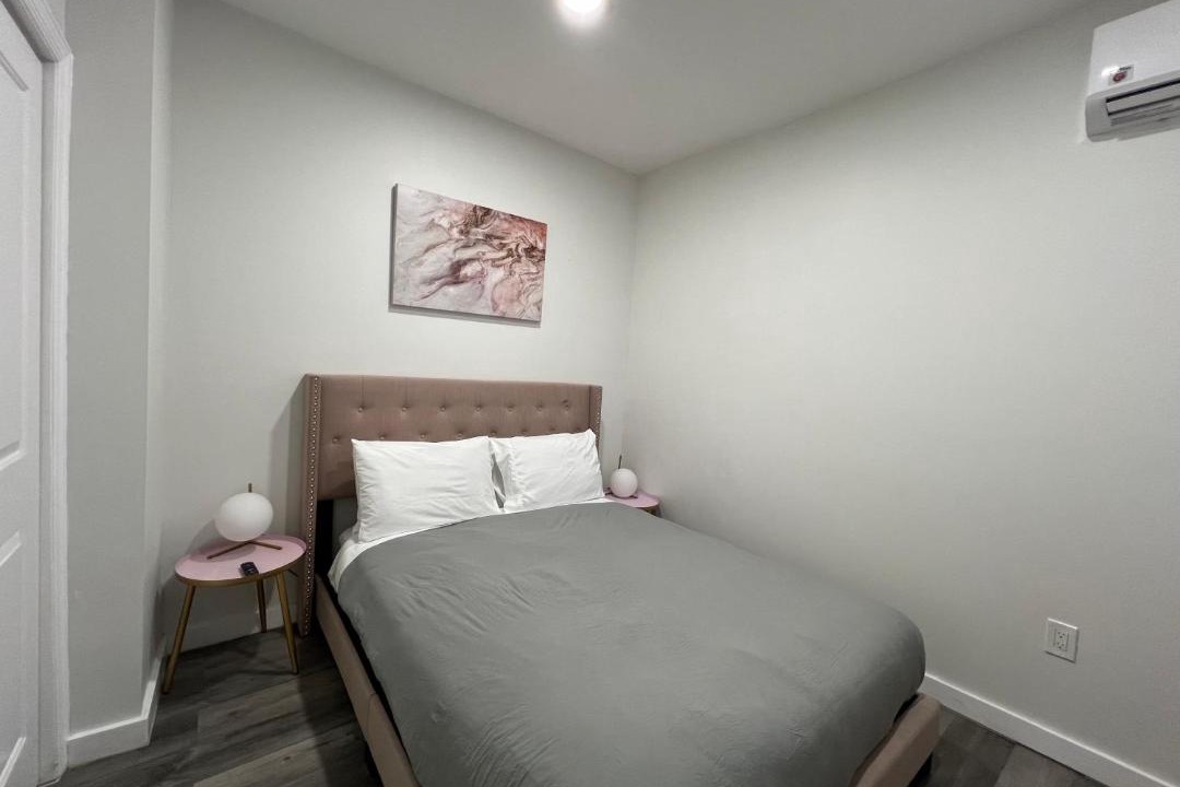 Photo of Bedroom in Garment District