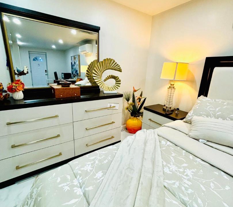 Photo of Bedroom in Floral Park