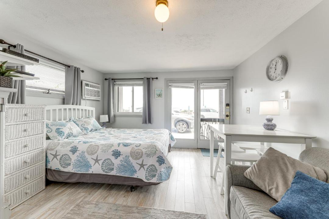 Photo of Bedroom in Old Orchard Beach