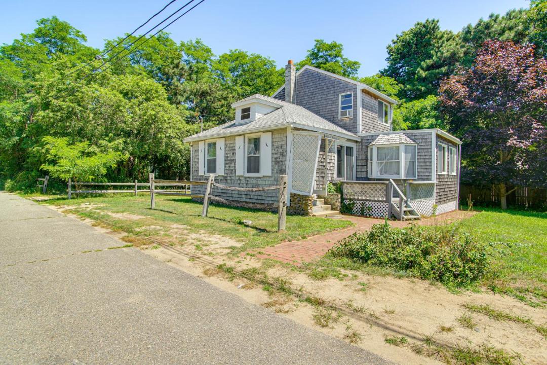 Photo of Others in Oak Bluffs