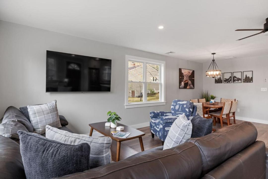 Photo of Livingroom in Gilford