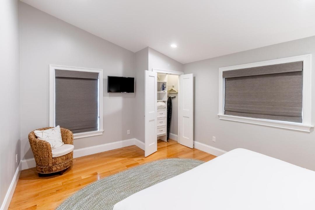 Photo of Bedroom in Yachting Village