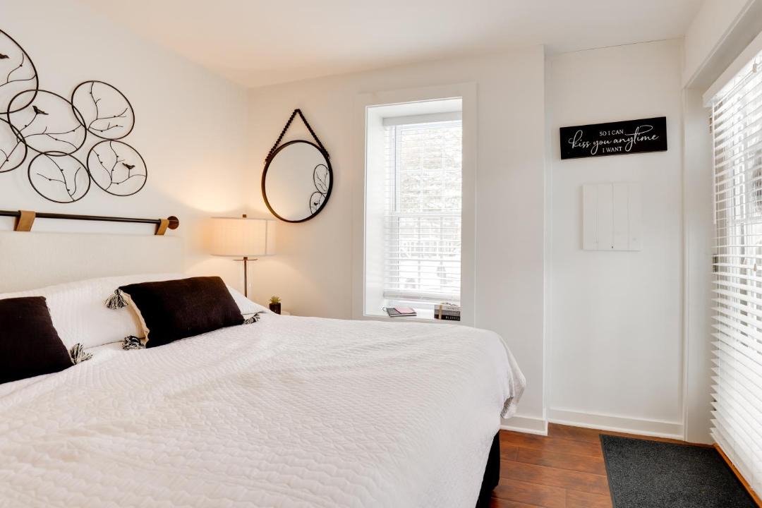 Photo of Bedroom in Hammondsport