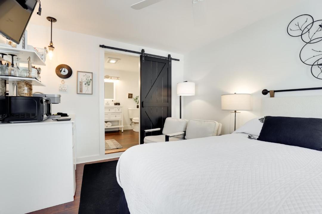 Photo of Bedroom in Hammondsport
