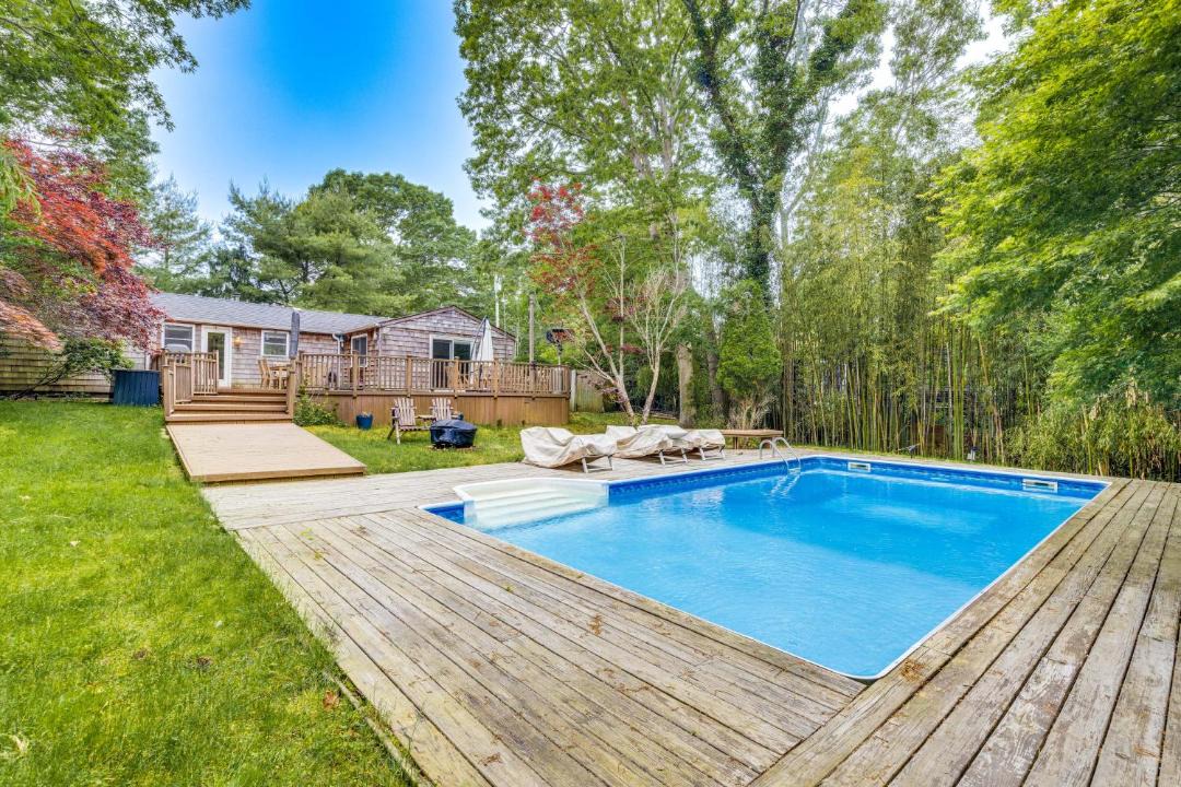 Photo of Others in Hampton Bays
