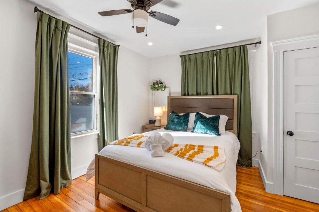 Photo of Bedroom in Framingham