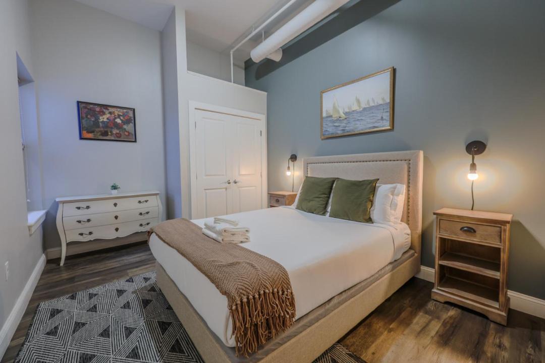 Photo of Bedroom in Downtown Boston
