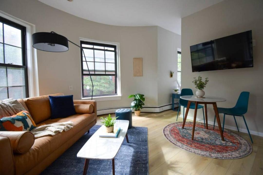 Photo of Livingroom in Prudential - St. Botolph