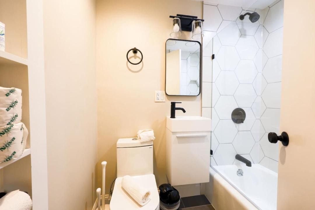 Photo of Bathroom in Prudential - St. Botolph