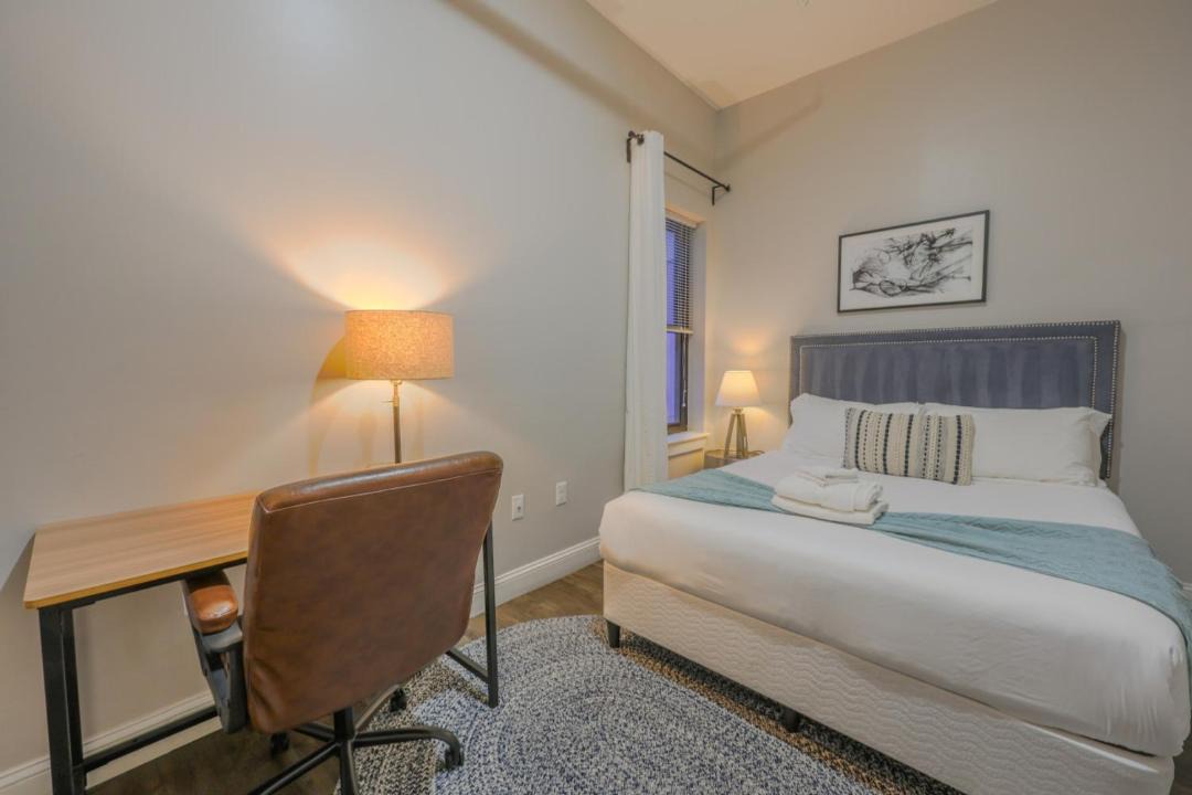 Photo of Bedroom in Downtown Boston