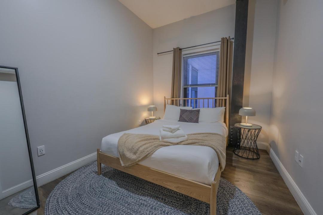 Photo of Bedroom in Downtown Boston