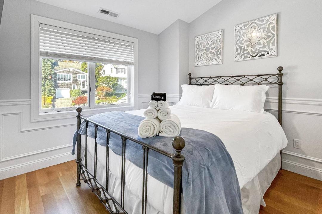 Photo of Bedroom in Milford