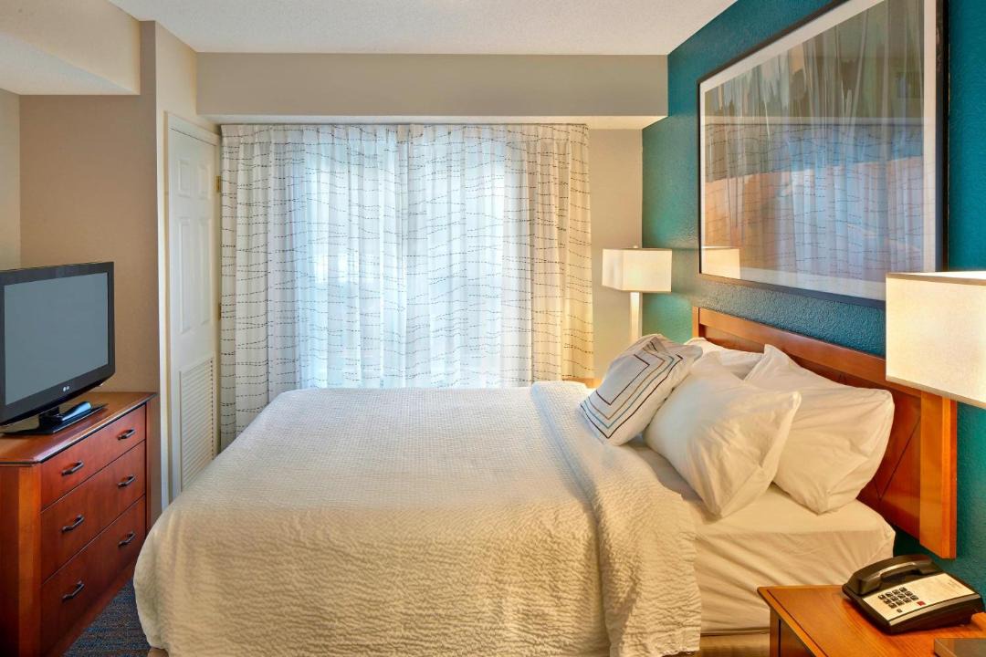 Photo of Bedroom in Avon