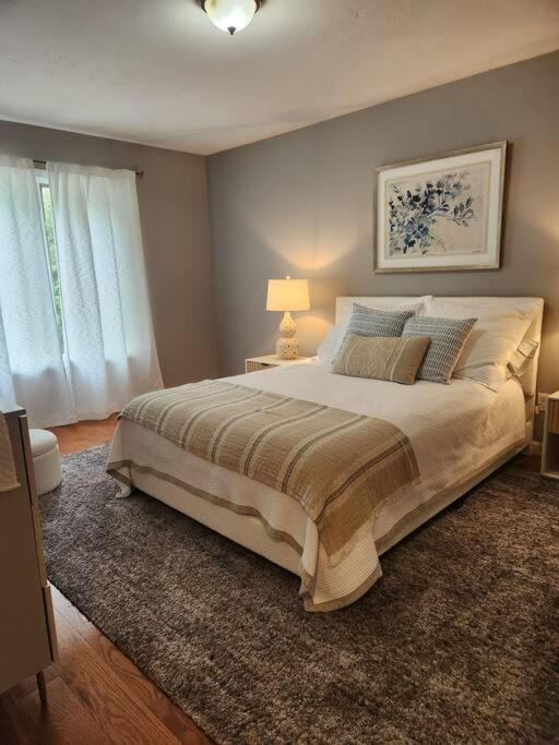 Photo of Bedroom in Wolfeboro