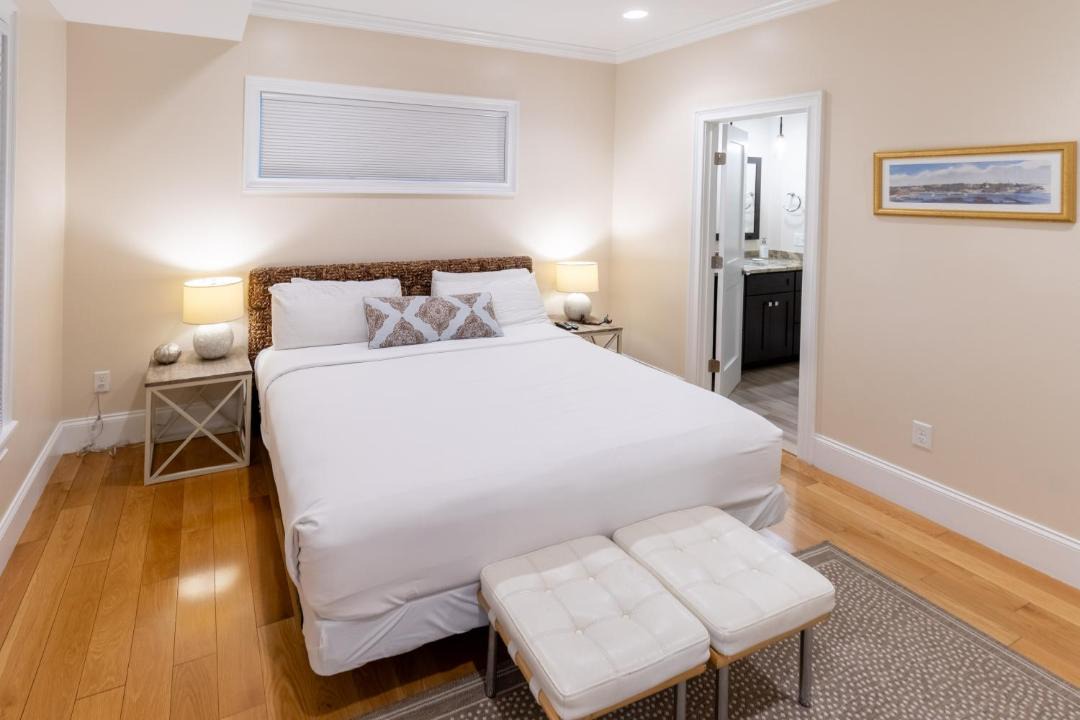 Photo of Bedroom in Yachting Village