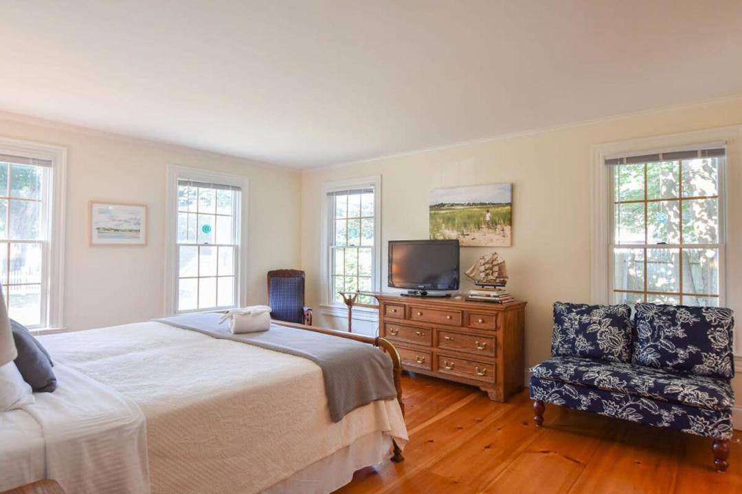 Photo of Bedroom in Chatham
